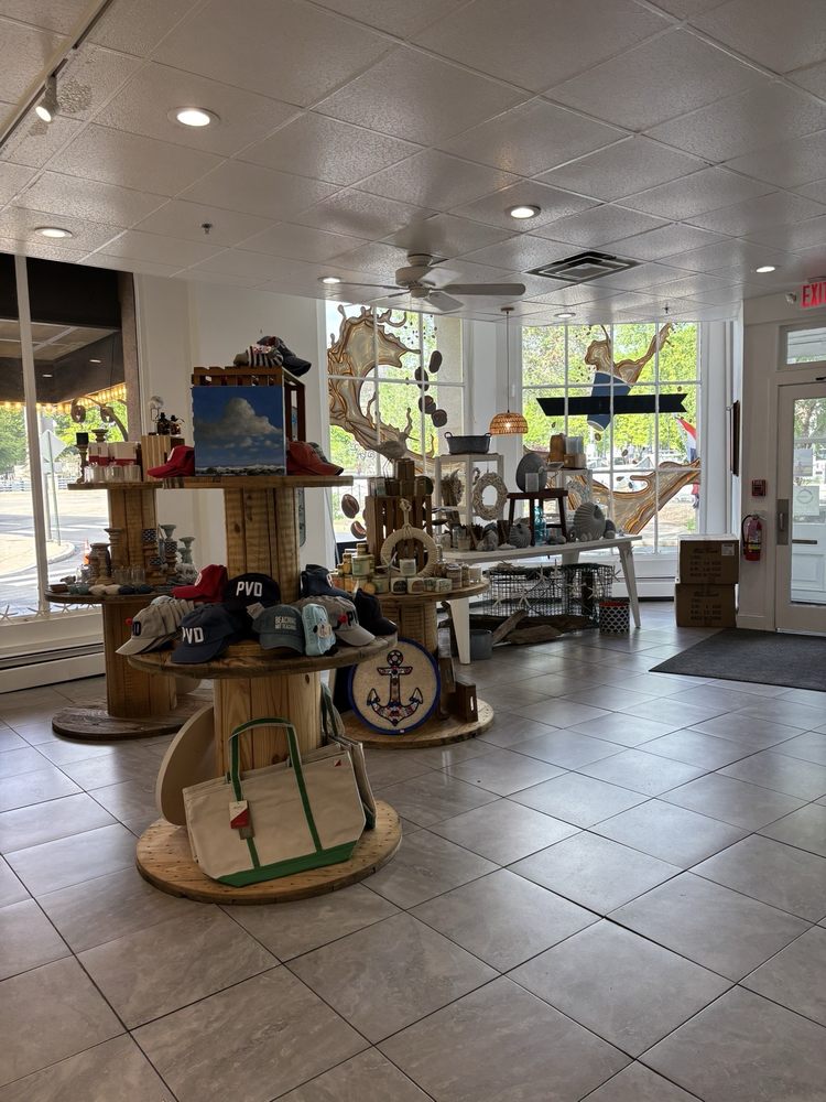 Coastal gift shop